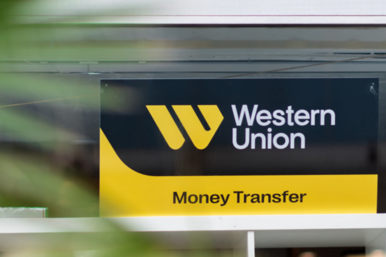 Western Union to shut down its digital banking service